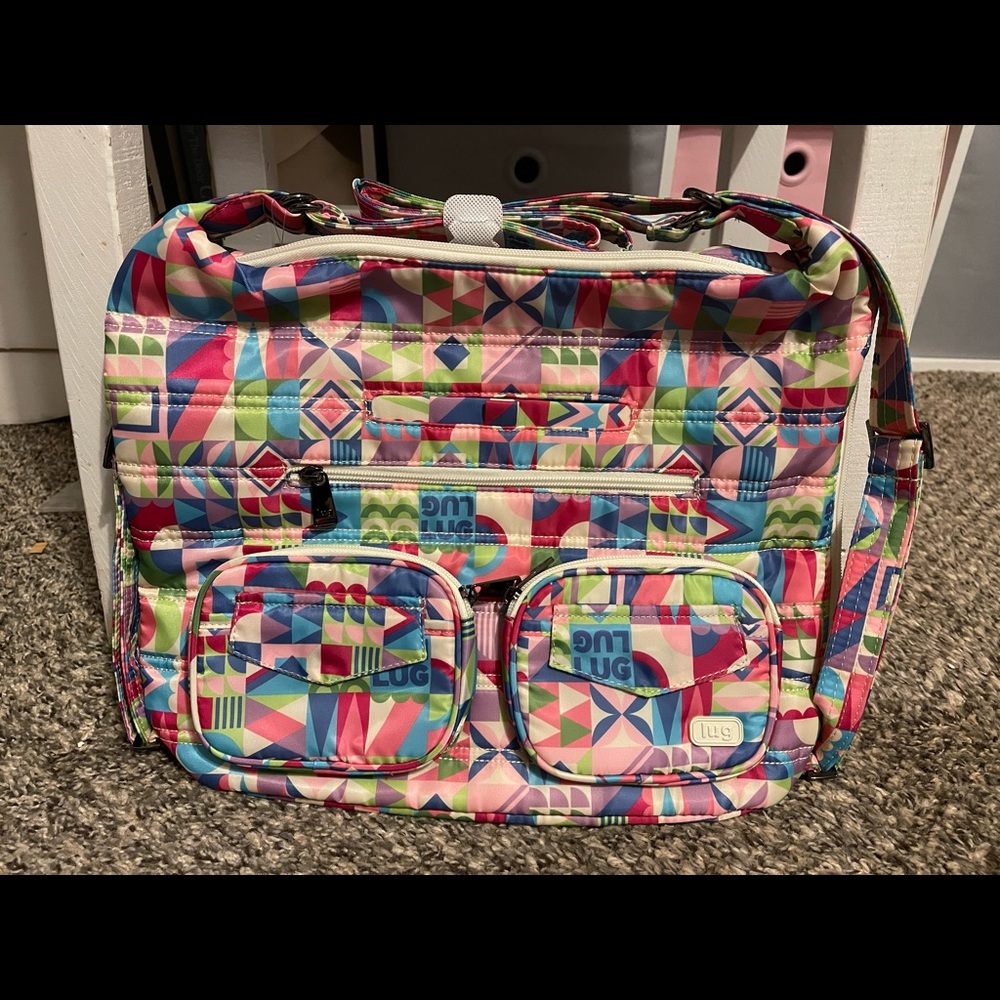 NWT Lug Zipliner Small World Multi